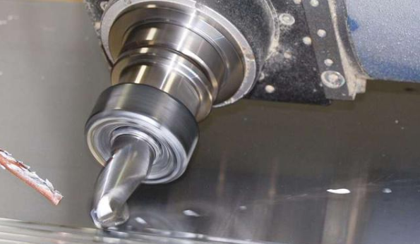 <strong>一語道（dào）破：石墨精密加工機床能不能加工不（bú）鏽鋼？</strong>