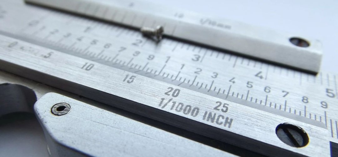 <strong>精密加工離（lí）不開精密測量技術</strong>