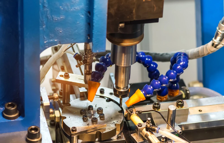 <strong>盤類零件的磨削加工大部分采用CNC成型磨削機床加工</strong>