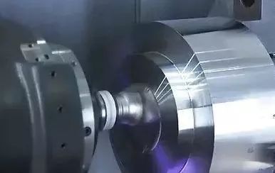 <strong>特種電器關鍵（jiàn）零部件的製造壁壘（lěi），製約精密加工的（de）工藝窄口？</strong>