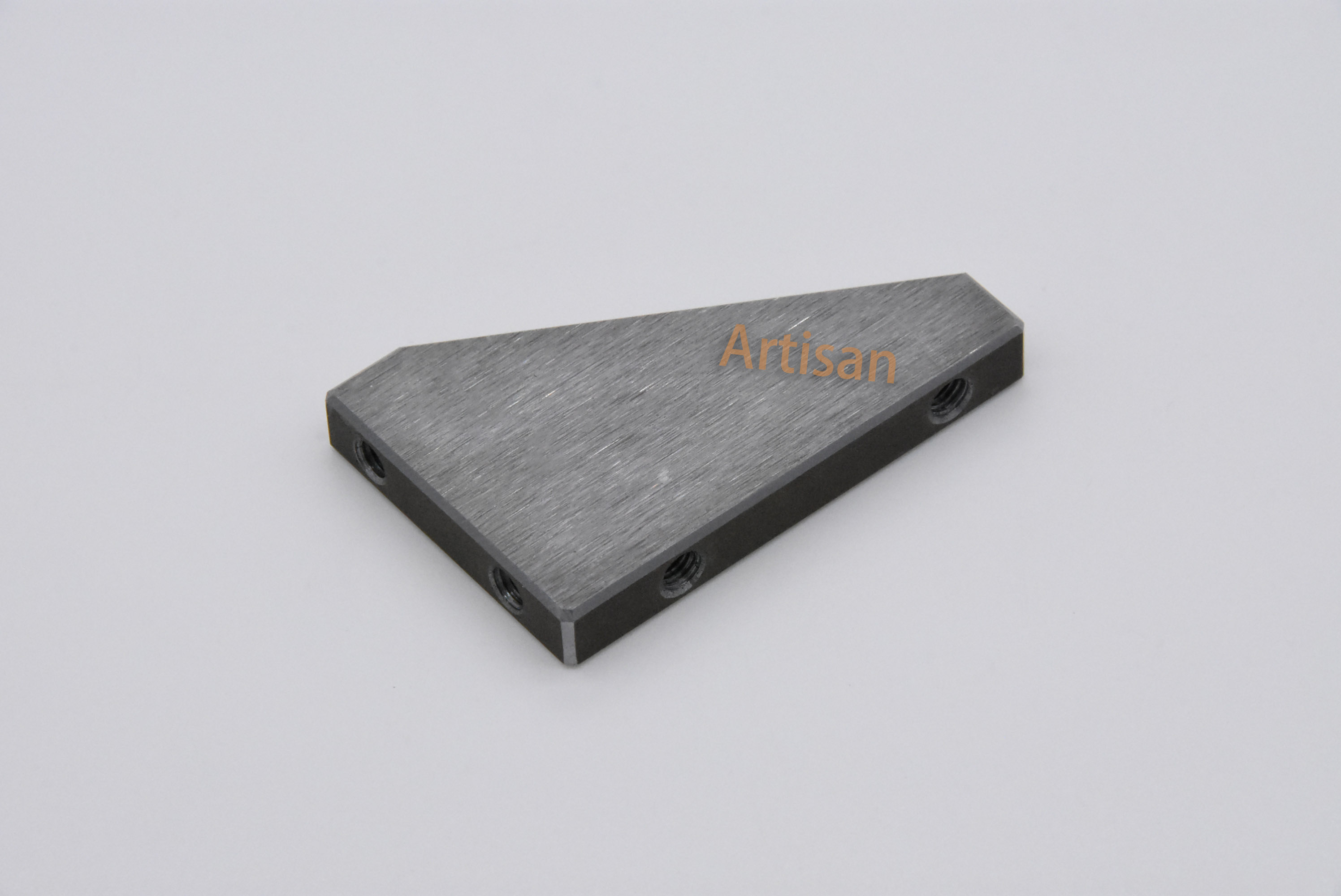 <strong>家（jiā）電設備零件精密加工：立柱（zhù）加強筋</strong>