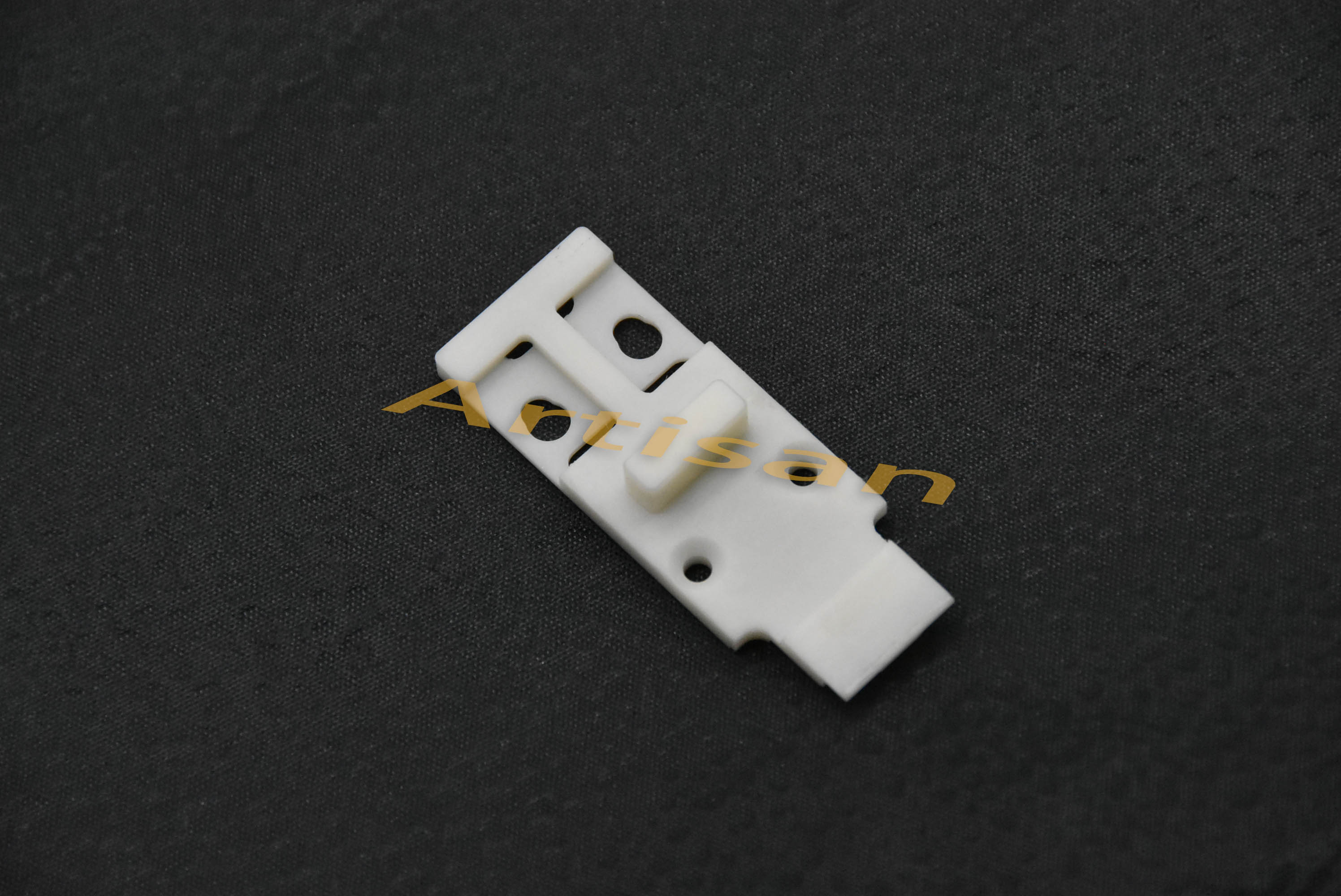 <strong>2024.2電子類（lèi）精密加工：支架頂部</strong>