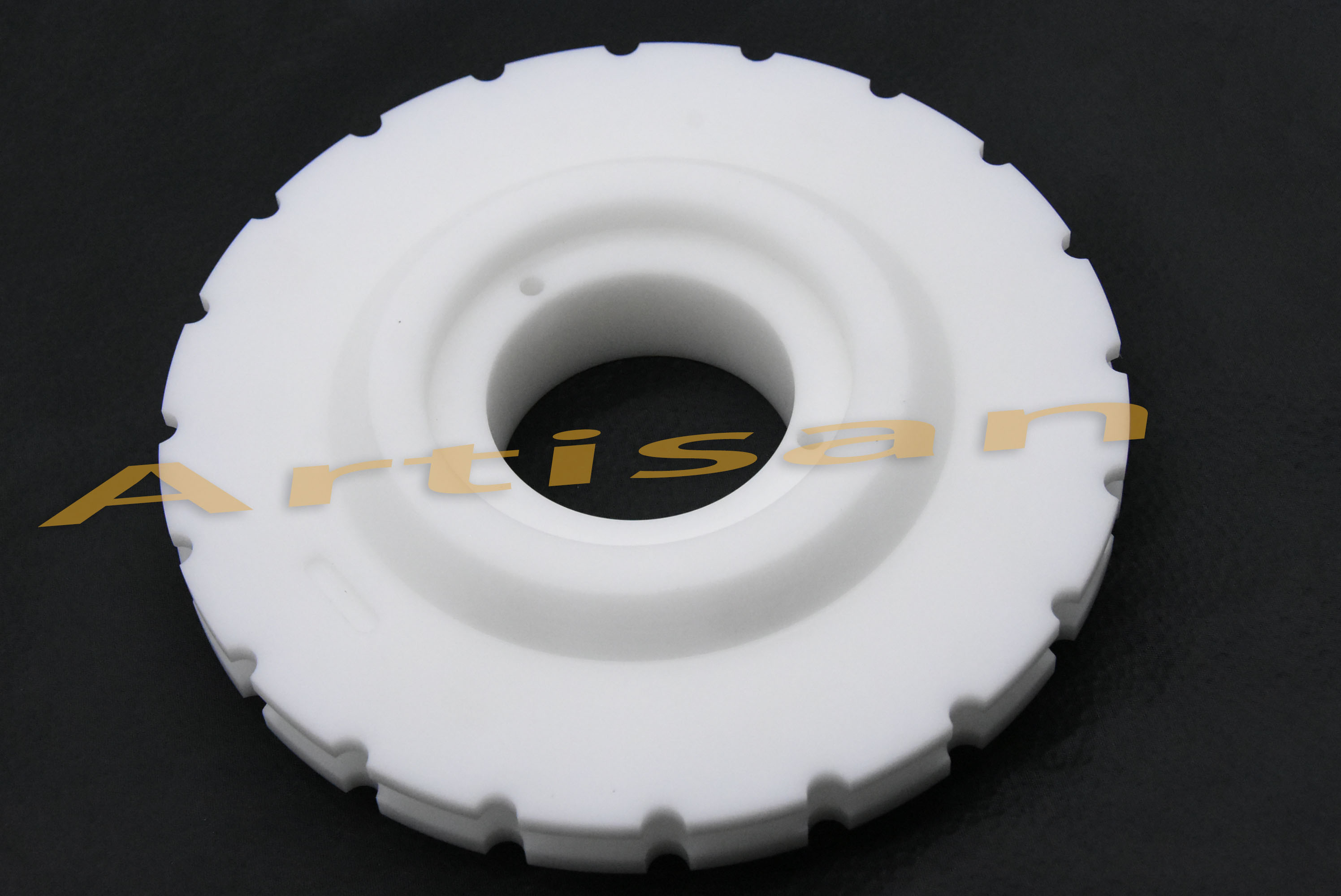 <strong>醫療類精密件加（jiā）工：轉動輪（lún）盤</strong>